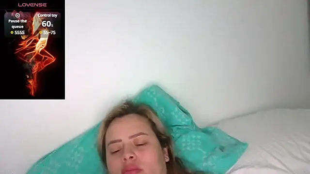 saramartinez1000 online show from March 2025 03:08:01 AM