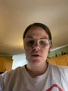 Snapshot of velvetta_ chatting on December 2024 05:55:01 PM velvetta online show from December 2024 05:55:01 PM