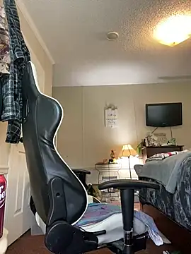 Snapshot of velvetta_ chatting on March 2025 06:12:02 PM velvetta online show from March 2025 06:12:02 PM