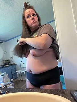 Snapshot of velvetta_ chatting on March 2025 08:29:02 PM velvetta online show from March 2025 08:29:02 PM