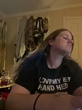 Snapshot of velvetta_ chatting on September 2025 06:36:01 AM velvetta online show from September 2025 06:36:01 AM