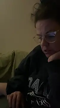 Snapshot of velvetta_ chatting on November 2025 06:56:02 AM velvetta online show from November 2025 06:56:02 AM