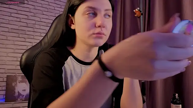 Kvetachka online show from September 2025 12:35:01 AM