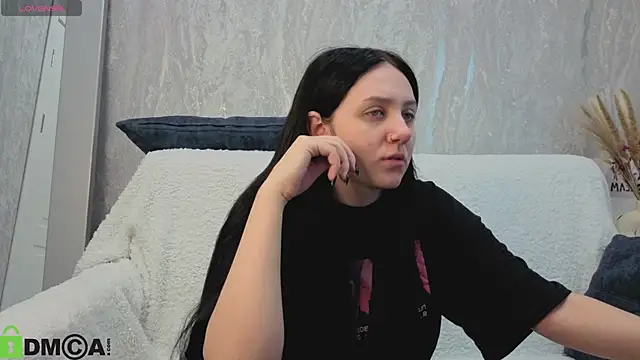 Kvetachka online show from October 2025 01:19:01 AM