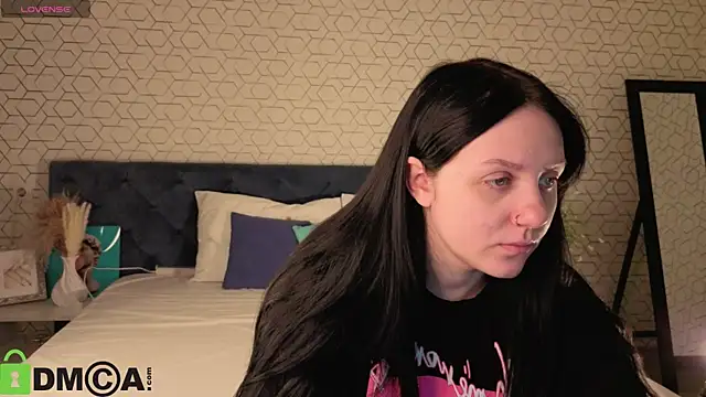 Kvetachka online show from November 2025 01:55:02 AM