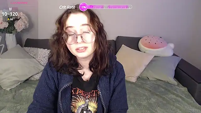 Mini Diva online show from December 2024 09:06:01 AM