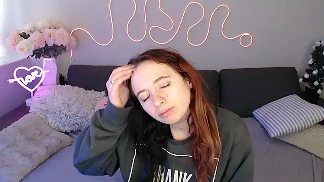 Snapshot of Mini_Diva chatting on January 2026 09:12:01 AM Mini Diva online show from January 2026 09:12:01 AM