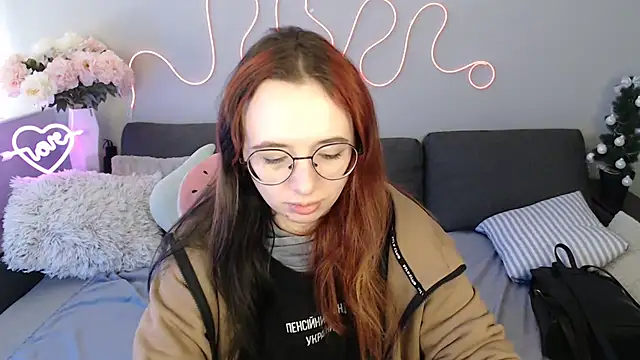 Snapshot of Mini_Diva chatting on February 2026 09:08:01 AM Mini Diva online show from February 2026 09:08:01 AM