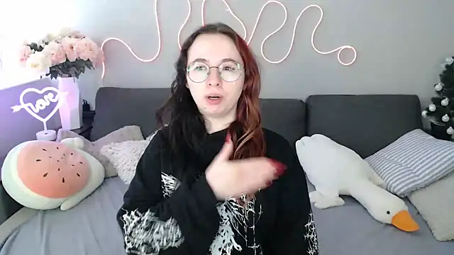 Snapshot of Mini_Diva chatting on February 2026 09:10:02 AM Mini Diva online show from February 2026 09:10:02 AM