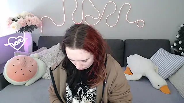 Snapshot of Mini_Diva chatting on February 2026 09:08:01 AM Mini Diva online show from February 2026 09:08:01 AM