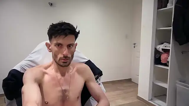 nicolaaaaas online show from November 2025 06:58:02 AM