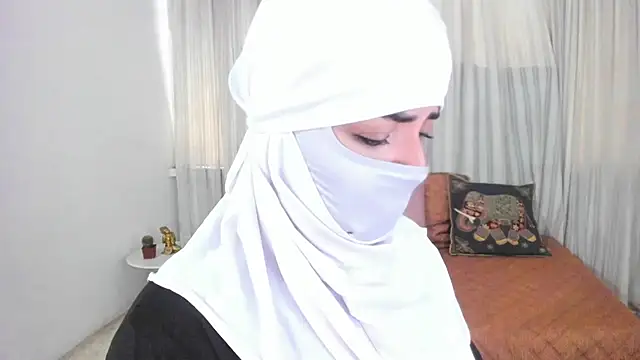 Uzra hayed online show from June 2026 02:54:01 PM