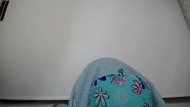 luly pink online show from November 2025 05:00:02 AM