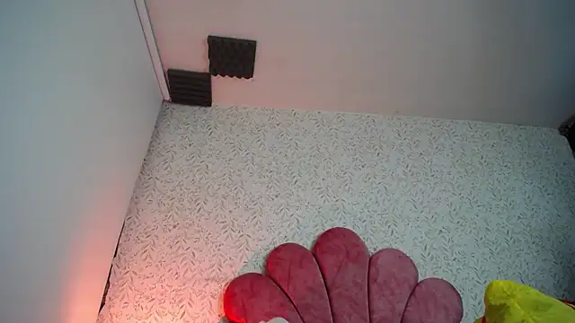 luly pink online show from May 2026 04:53:02 AM
