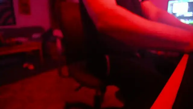 Snapshot of soulfuck92 chatting on February 2026 04:17:02 AM soulfuck92 online show from February 2026 04:17:02 AM