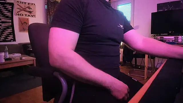 Snapshot of soulfuck92 chatting on February 2026 07:40:01 AM soulfuck92 online show from February 2026 07:40:01 AM