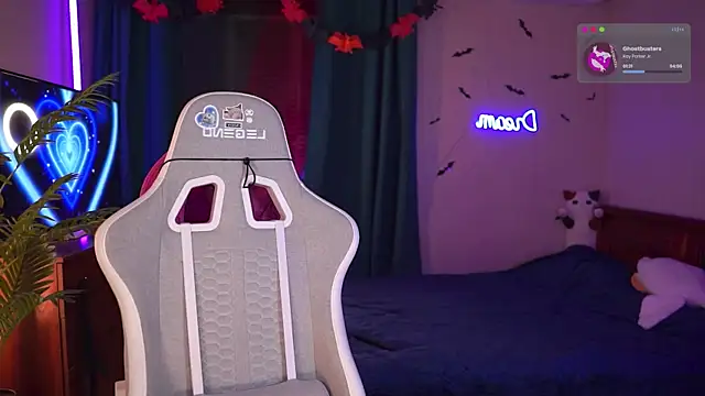 Kamila icee online show from November 2025 08:33:02 PM