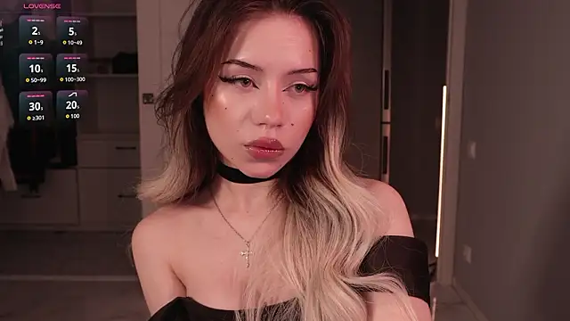 KellyBarton online show from March 2026 11:43:01 PM