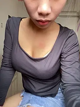 Snapshot of Baby-bigass chatting on December 2025 05:56:01 AM Baby-bigass online show from December 2025 05:56:01 AM