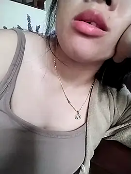 Lady-big91 online show from October 2025 05:53:02 AM