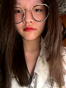 Snapshot of Krixxi22 chatting on October 2025 05:46:02 PM Krixxi22 online show from October 2025 05:46:02 PM