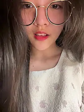 Krixxi22 online show from February 2026 06:28:02 PM