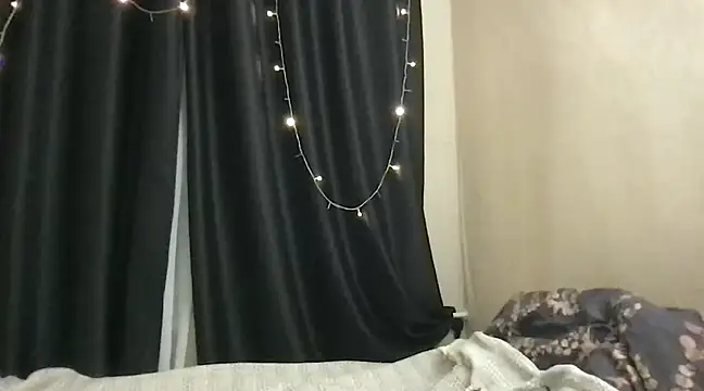 Snapshot of vse_horosho chatting on December 2024 08:43:01 PM vse horosho online show from December 2024 08:43:01 PM