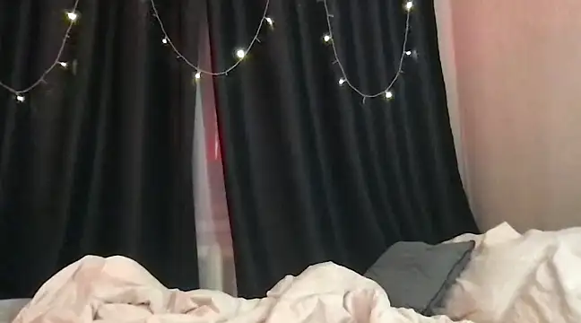 Snapshot of vse_horosho chatting on January 2025 11:19:01 PM vse horosho online show from January 2025 11:19:01 PM