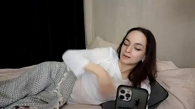 Snapshot of vse_horosho chatting on March 2025 12:43:01 AM vse horosho online show from March 2025 12:43:01 AM