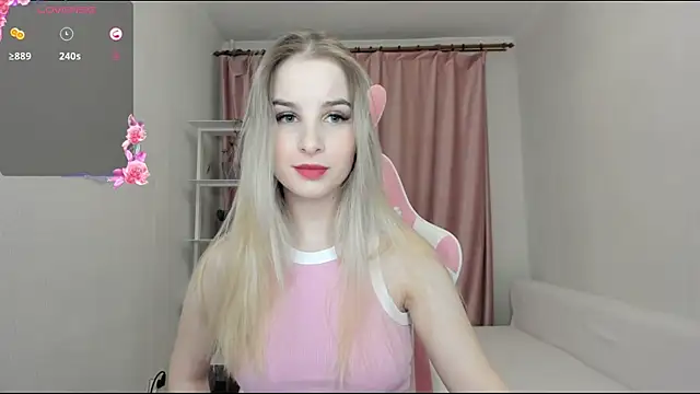 MiraSpaceGirl online show from January 2025 07:39:01 PM