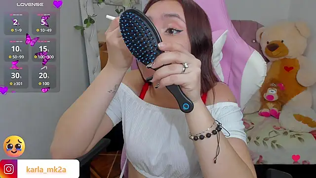 Snapshot of karla_cute01 chatting on March 2025 06:21:02 PM karla cute01 online show from March 2025 06:21:02 PM