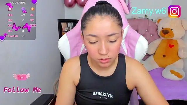 Snapshot of karla_cute01 chatting on September 2025 05:18:02 AM karla cute01 online show from September 2025 05:18:02 AM