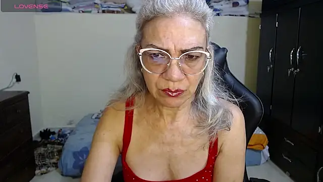 Snapshot of Giorgia_xue53 chatting on February 2025 11:53:01 PM Giorgia xue53 online show from February 2025 11:53:01 PM