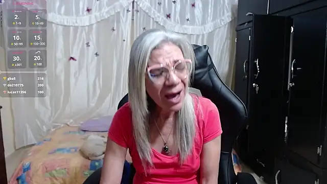 Snapshot of Giorgia_xue53 chatting on March 2025 09:57:01 AM Giorgia xue53 online show from March 2025 09:57:01 AM