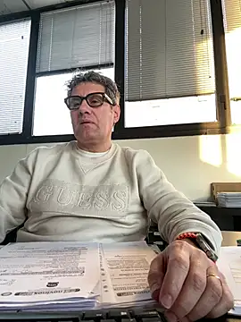 Snapshot of Britmi chatting on February 2025 03:52:01 PM Britmi online show from February 2025 03:52:01 PM