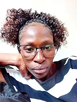 Snapshot of LOVELY-2BERRY chatting on October 2025 07:31:02 AM LOVELY-2BERRY online show from October 2025 07:31:02 AM