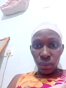 Snapshot of LOVELY-2BERRY chatting on October 2025 04:24:02 PM LOVELY-2BERRY online show from October 2025 04:24:02 PM