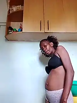 Snapshot of LOVELY-2BERRY chatting on October 2025 11:47:02 AM LOVELY-2BERRY online show from October 2025 11:47:02 AM