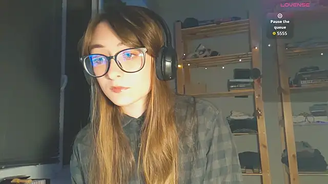 Snapshot of monlight__dana chatting on October 2025 08:40:02 PM monlight dana online show from October 2025 08:40:02 PM