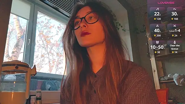 Snapshot of monlight__dana chatting on April 2026 05:10:02 PM monlight dana online show from April 2026 05:10:02 PM