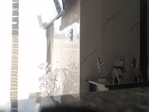 Snapshot of LARIANA_RIVERA23 chatting on February 2026 02:02:01 PM LARIANA RIVERA23 online show from February 2026 02:02:01 PM