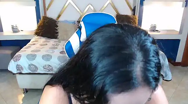 Sofiia davis23 online show from February 2025 01:49:02 PM