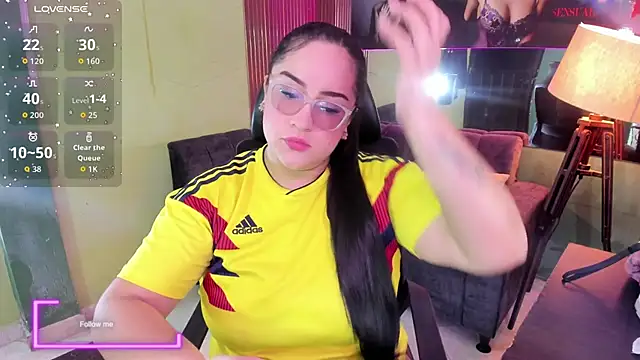 Sofiia davis23 online show from June 2026 02:51:01 PM