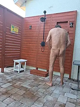 theclubist111 online show from June 2026 11:05:01 AM
