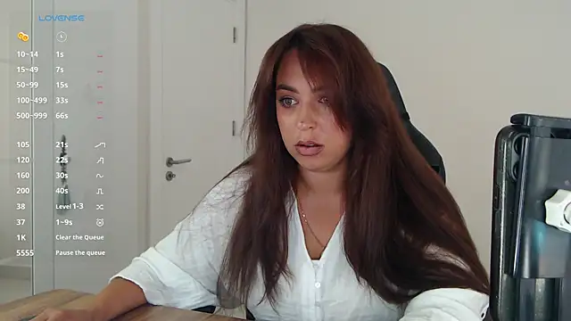  Just a queen 3 online show from July 2026 11:38:01 AM