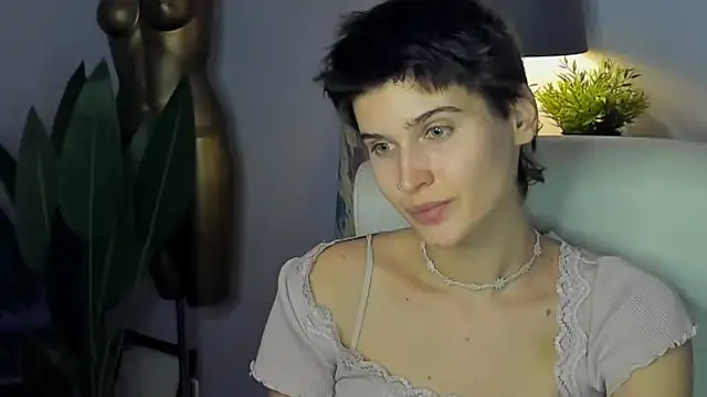 sarah perfect online show from October 2025 02:15:02 PM