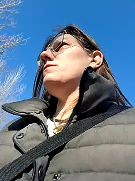 SpiceLea online show from March 2025 02:56:01 PM