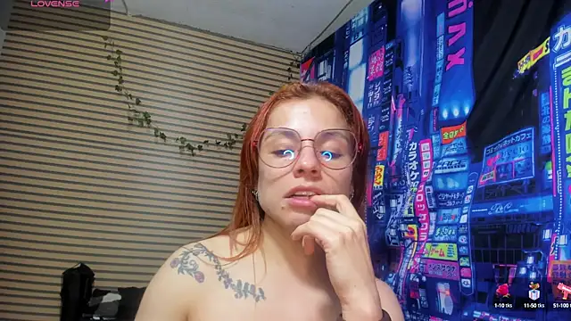 Snapshot of rosse_2504 chatting on February 2025 06:06:01 PM rosse 2504 online show from February 2025 06:06:01 PM