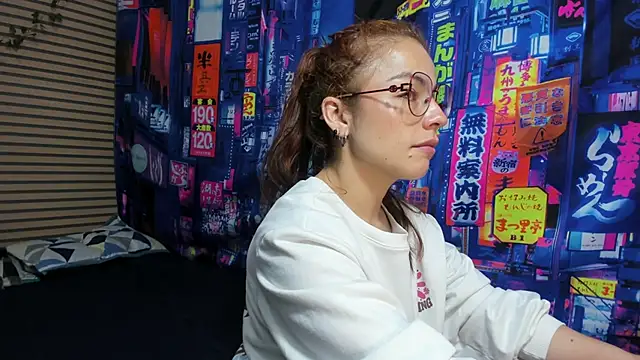 Snapshot of rosse_2504 chatting on February 2025 02:46:01 PM rosse 2504 online show from February 2025 02:46:01 PM