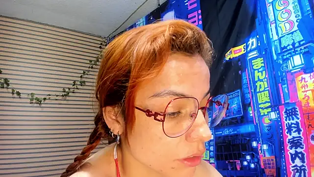 Snapshot of rosse_2504 chatting on March 2025 01:16:02 PM rosse 2504 online show from March 2025 01:16:02 PM